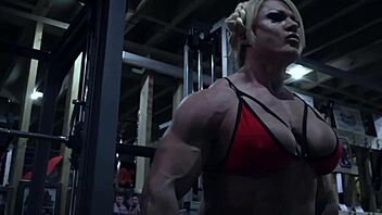 Huge Female Bodybuilder
