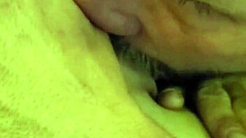 i'm getting my pussy eaten out