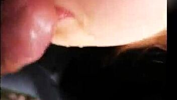 Public park meeting leads to amateur deepthroat and facial