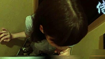 Hentai asijské děvky šílí s kinky blowjoby v anime akci