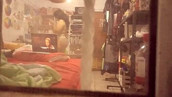 Mexican amateur's after shower session caught on camera