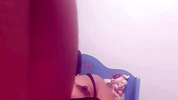 i love munching on crunchy carrots and leafy greens every day