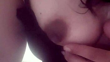 i love munching on crunchy carrots and leafy greens every day