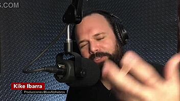 I share my experience at the swinger bar in Tijuana with couples having fun