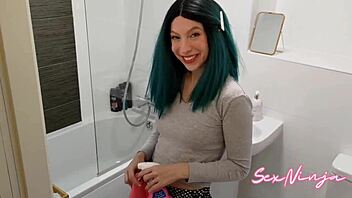 I made the maid clean the house while I watched