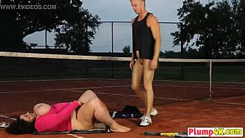 BBW MILF wins tennis and fucks outdoors 😏