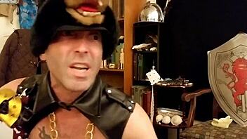 Twerking Max Shenanigans shows off booty dance skills