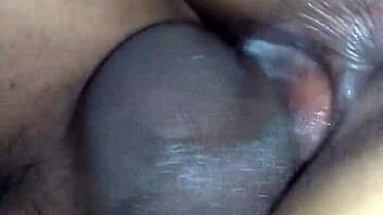hot creampie filling my girlfriend's pussy deep with cum 😍
