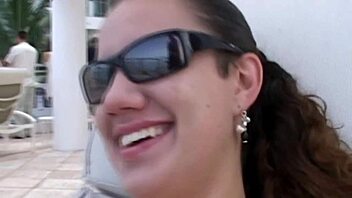 Amateur Young Girl in Bikini