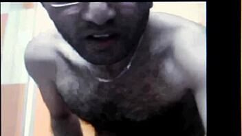 mvi 3135 captures amateur moments in everyday life