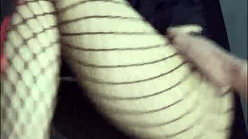 convenci a mi cunadita de 18 anos de follar que buenas nalgas tiene