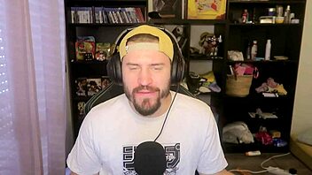 when you play as a girl in a pokemon game pokemon ecchi version