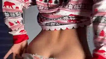 my ex girlfriend was so horny, i fucked her in pov and she moaned like crazy