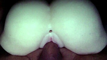 Big butt doll gets her pussy and asshole stretched