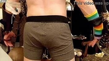 Amateur twerking with a mature twist
