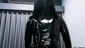 Thai Asian In Leather Costume Gets Creampie Burst