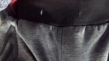 gaste85 peeing in the bedroom