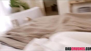 Teen stepdaughter gives handjob and blowjob in pov scene