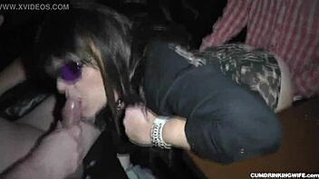 Amateur orgy with a slutwife who loves a good facial