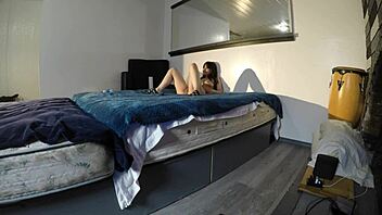 i was left alone and started touching myself scarlett johnson solo part 1