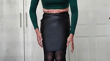 Sofia Natalia Changes Her Skirt Gracefully