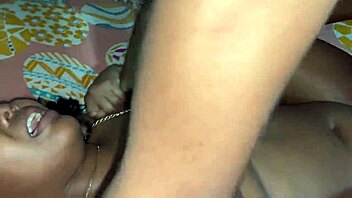 A cambio de que mi hermanastro me ayude estudiar le doy una buena mamada y cogida