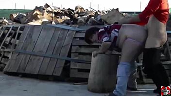 Claudia Marie Fucks On The Trunk