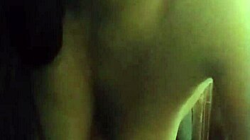 I'am a stepdaughter who acts so slutty, arches my back, and then sucks dick with my plump lips untill I milk the cum.