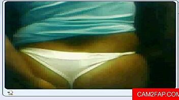 i'm givin a blowjob on webcam