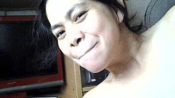 Asian Blowjob: Asian Lady Gives Blowjob to Black Cock and Swallows Cum