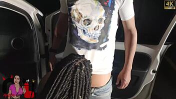 Uma buceta é boa, mas com certeza quero muito mais pau