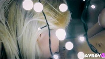 Two sexy lesbian milfs fingering and licking pussies