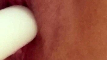 PUSSY FUCK with dildo toys and SQUIRTING action