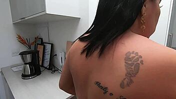 Soraya Carioca Gets Anal In Bath