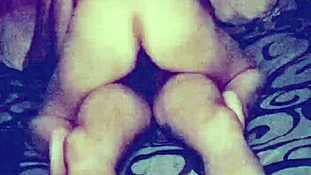 Amateur couple enjoys cumming and getting milked