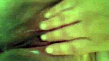 Watch my wife squirt during masturbation!