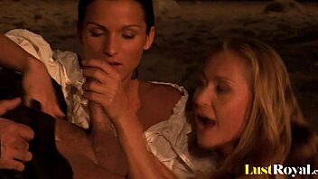 valery hilton says, 'let's share this tool with sunny jay'