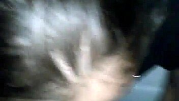 Tuon lutkan juttu on imeä isoja kyrpiä kurkkuun asti