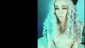 Alicebong's Lonely Teen Pussy Play at Home Feels So Intense