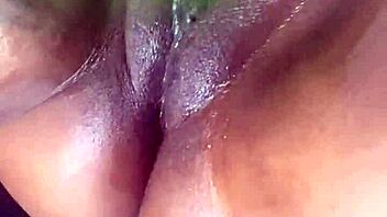 Black beauty gets shaved and masturbates to orgasm