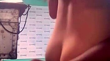 mi amigo fue a mi casa y grabó a mi novia pintando, pero terminaron follando duro en este video casero... qué locura! 😱