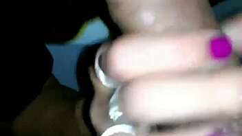 Good girl gives a deepthroat blowjob