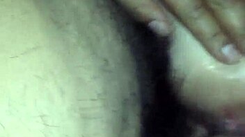 chilena culito blanco playing with vagina 😊