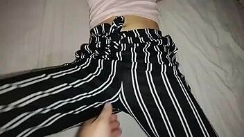 hey chica, you’re teasin’ me hard without lettin’ me touch!