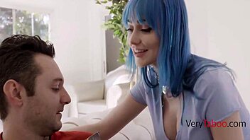 i cant believe im secretly studying with my stepsis like this