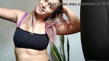 My stepmom sent me this video via WhatsApp, blonde milf amateur