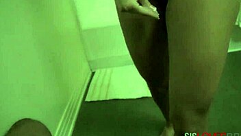 Facial cumshot for a teen who helps her stepbrother