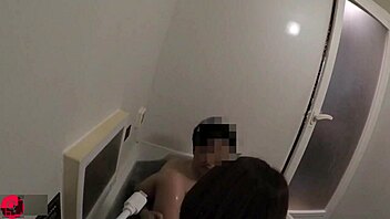 Девчонки в униформе 0586 без цензуры в бесплатной токийской версии