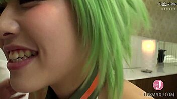 【Hentai Cosplay】Anime cosplay καλλονές παρακαλάνε για γαμήσι σε ξενοδοχείο - Intro