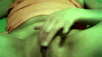 Why is this slut finger fucking herself?